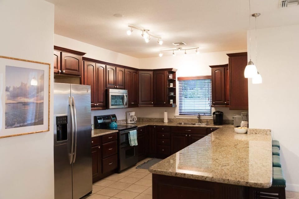Kitchen 3