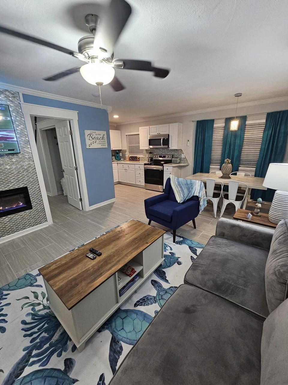Comfortable living room!