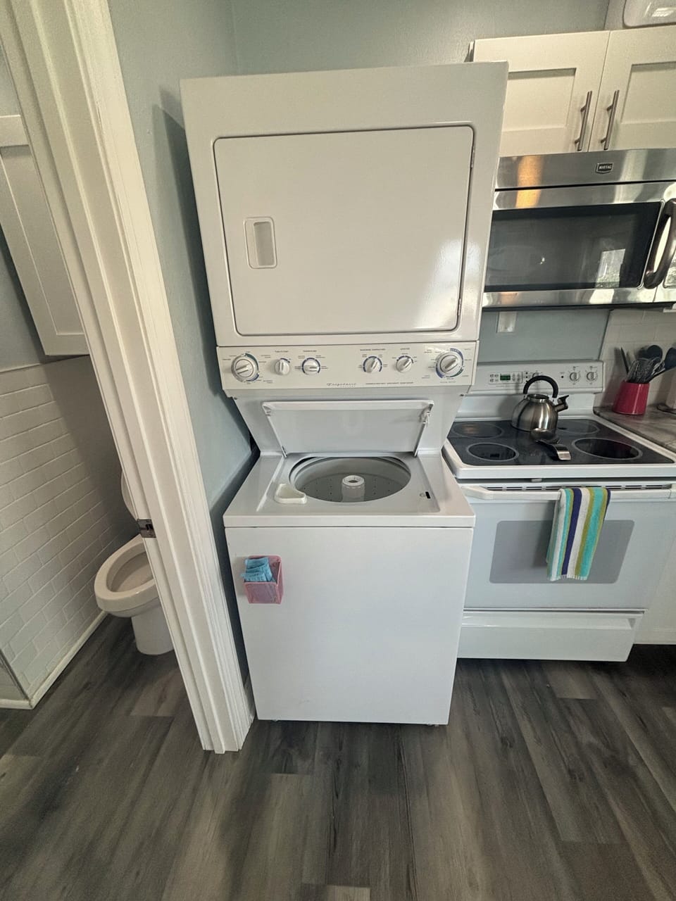 Washer & Dryer