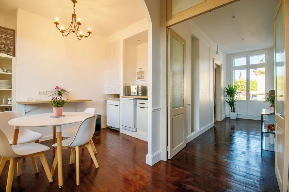 La Sultana | Shared kitchen | Shared fridge, shared microwave, oven, stovetop