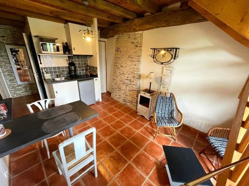 Apartment, 1 Bedroom | Private kitchen