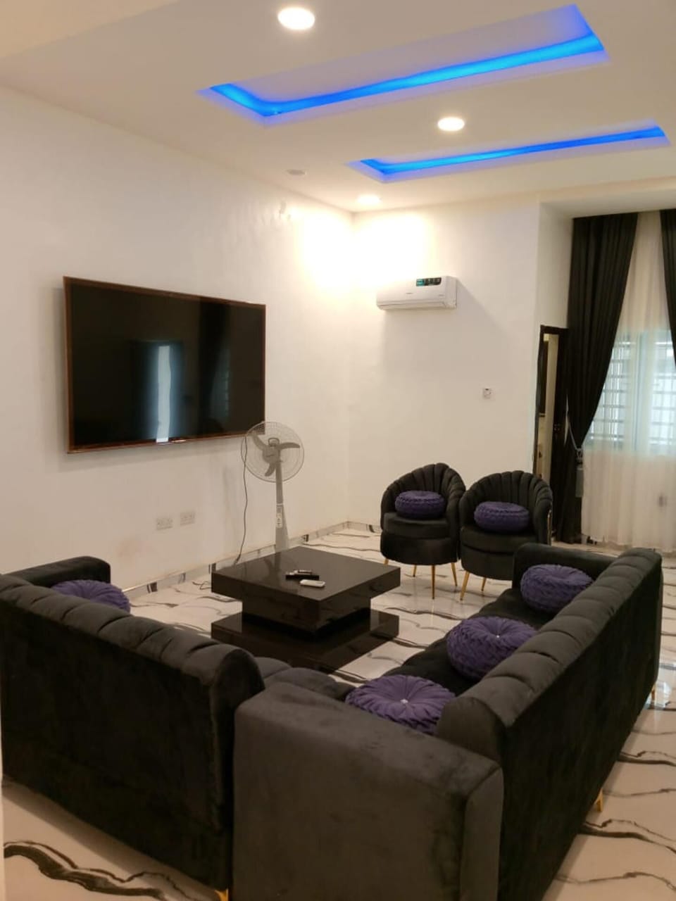 Apartment | Living area