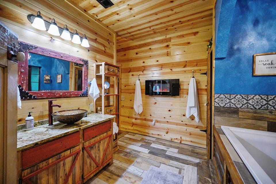 Downstairs Master Bath