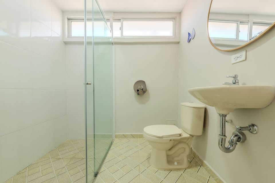 Shared Dormitory | Bathroom | Soap, shampoo, toilet paper