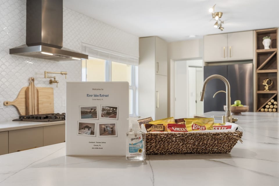 Welcome to River Isles Retreat!