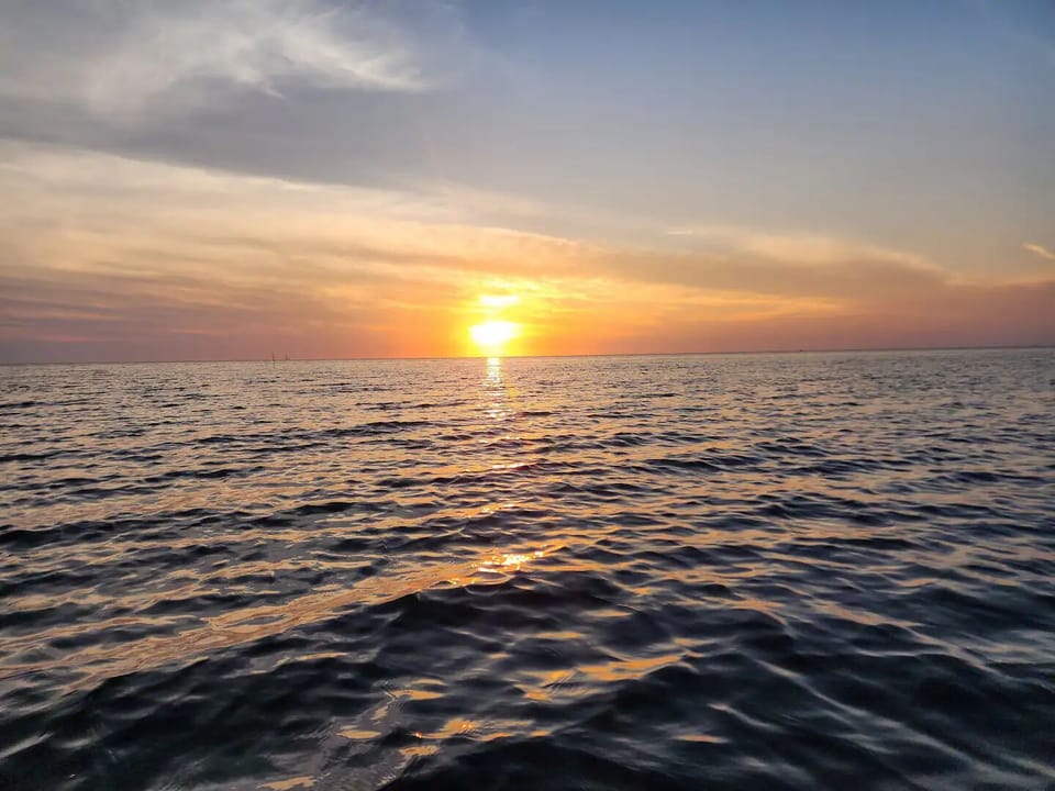 Paddle to sound for sunset!

