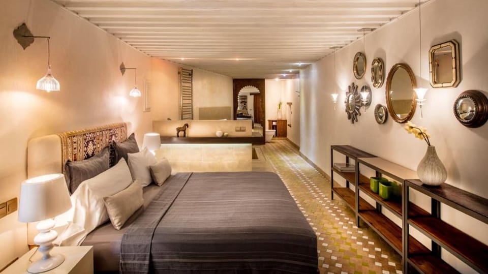 Premium Suite, Terrace, Garden View (Laawan) | Premium bedding, down comforters, pillowtop beds, in-room safe