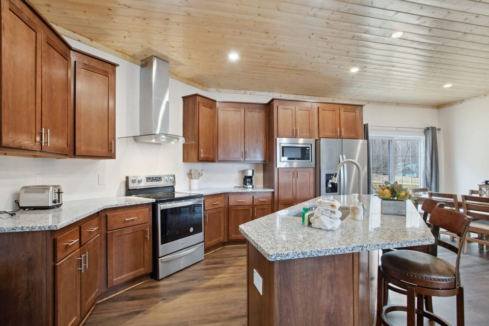 Kitchen with Granite Countertops and Stainless Appliances