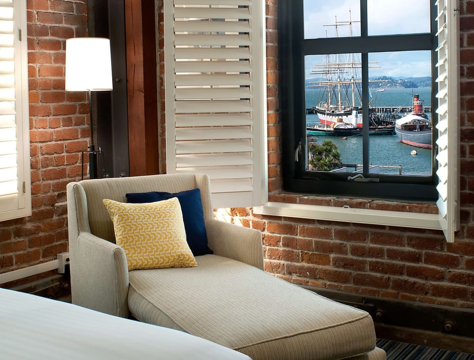 Deluxe Guestroom