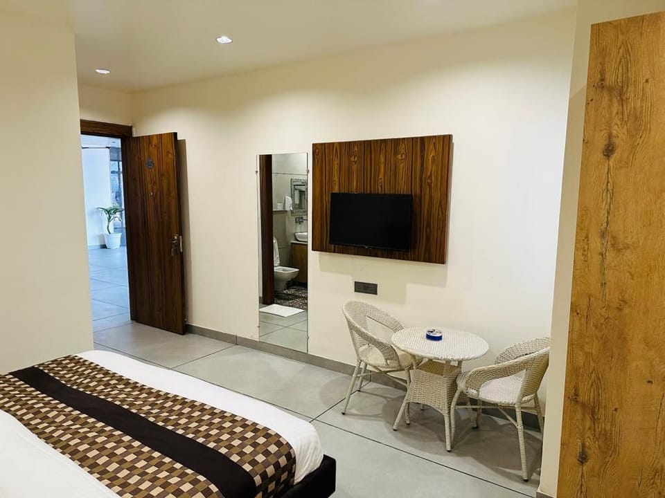Deluxe Studio | Free WiFi