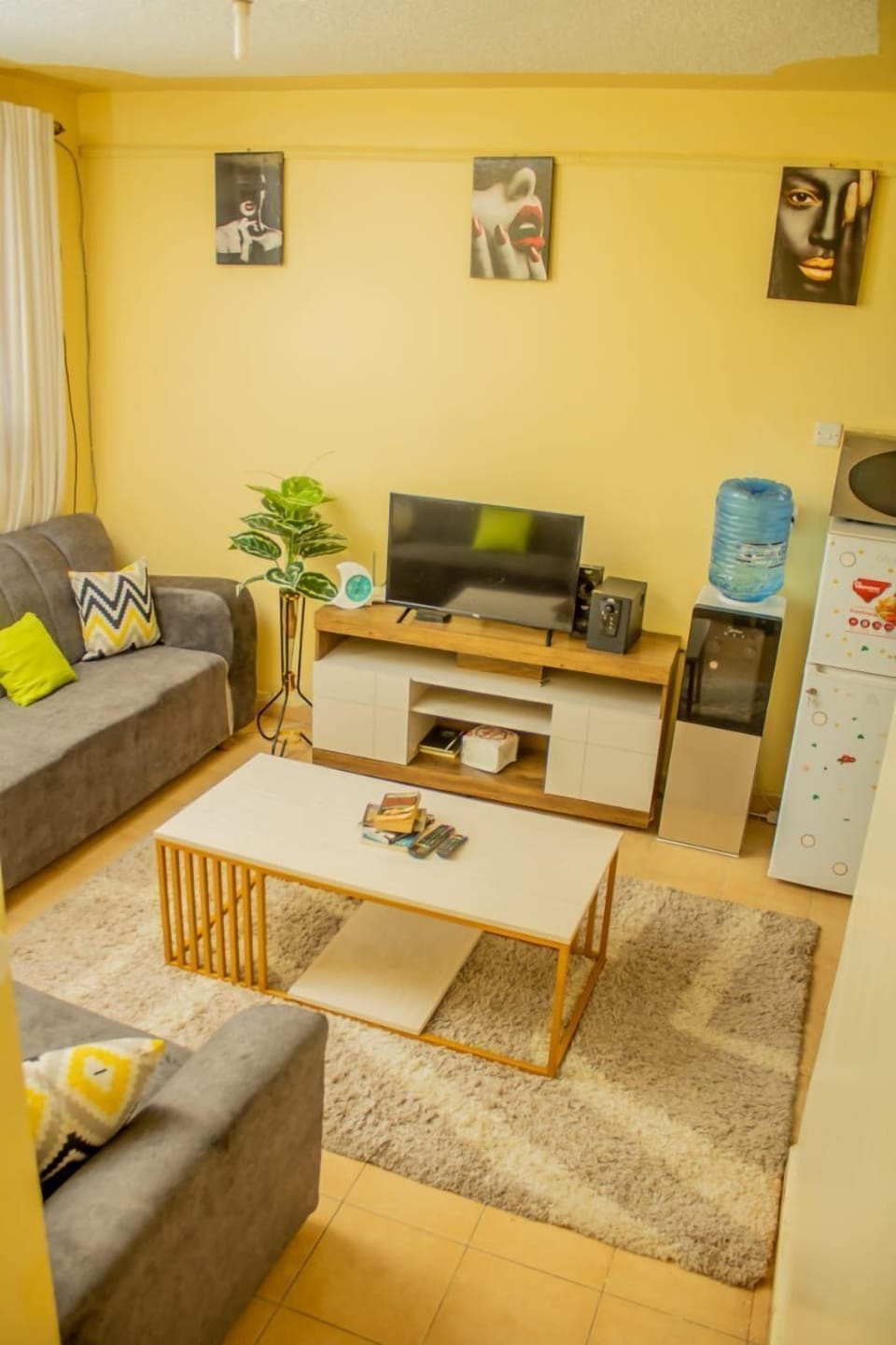 Comfort Apartment | Living area | 24-inch Smart TV with digital channels