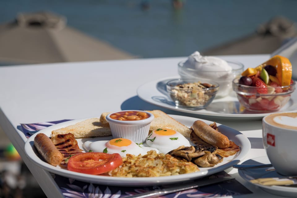 Breakfast meal