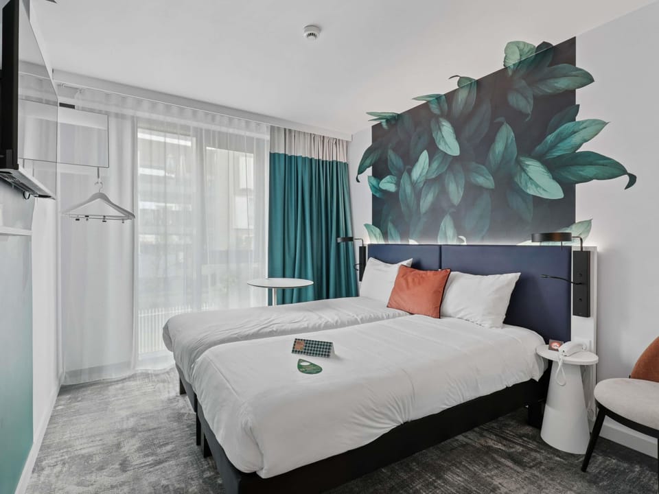 Standard Room, 2 Twin Beds | Premium bedding, blackout drapes, soundproofing, cribs (free)