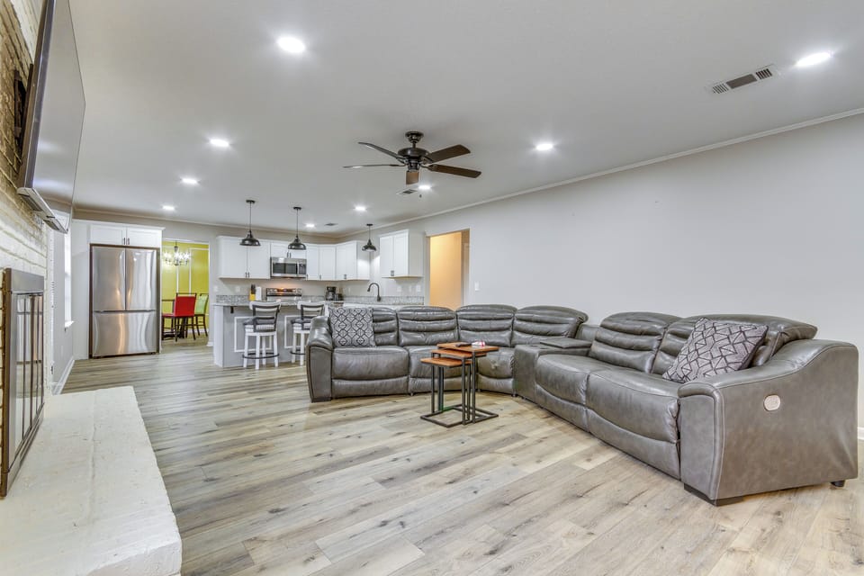 House (3 Bedrooms) | Interior