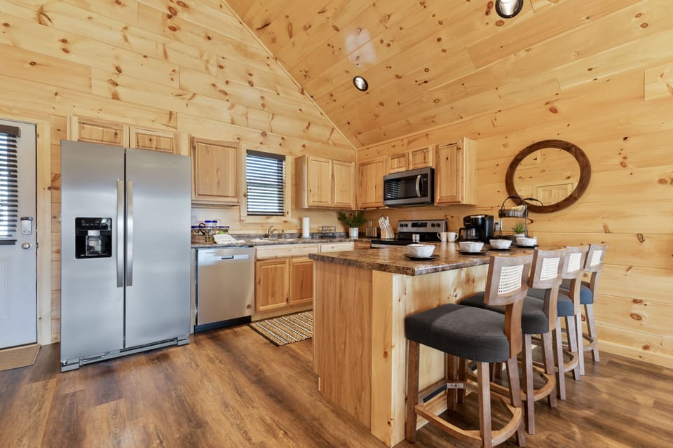 Signature Cabin, Multiple Bedrooms, Hot Tub, River View | Private kitchen | Coffee/tea maker, fridge, microwave, oven