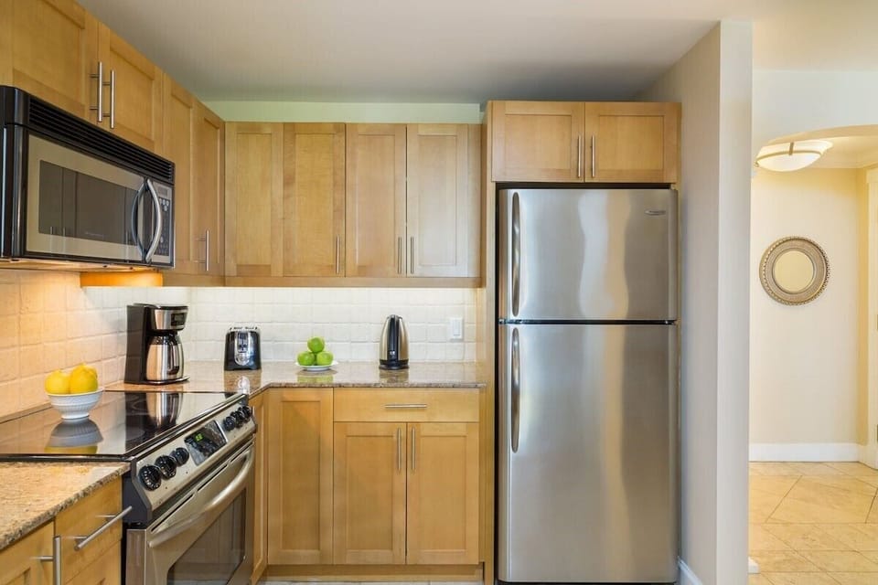 Fully equipped kitchen