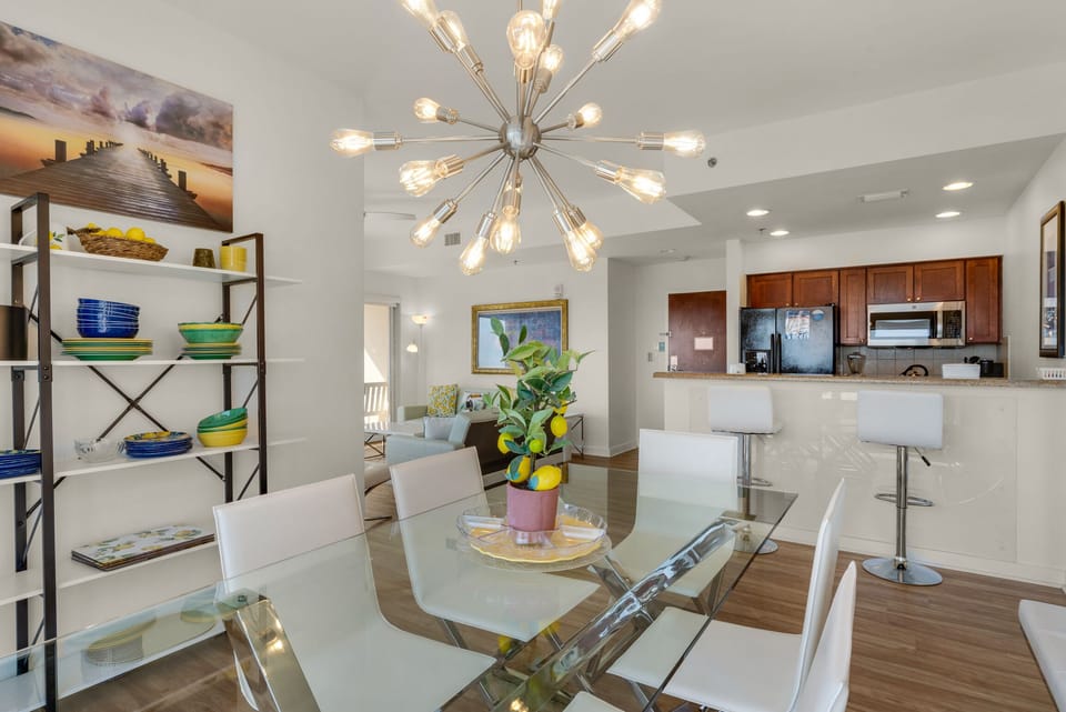 Dining to kitchen view