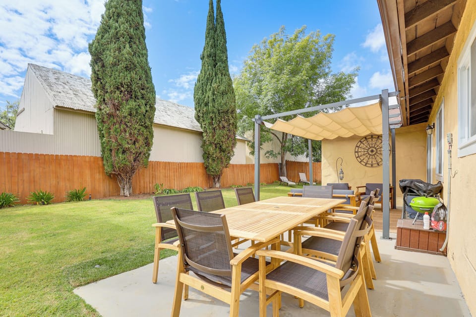 Patio | Outdoor Dining