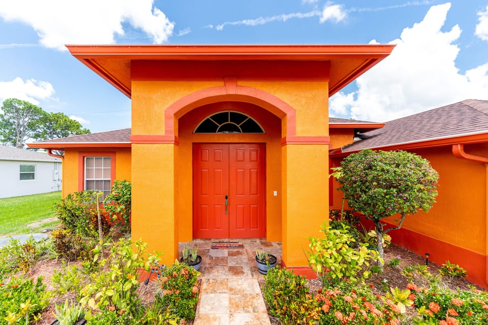Front Door... step free entrance!