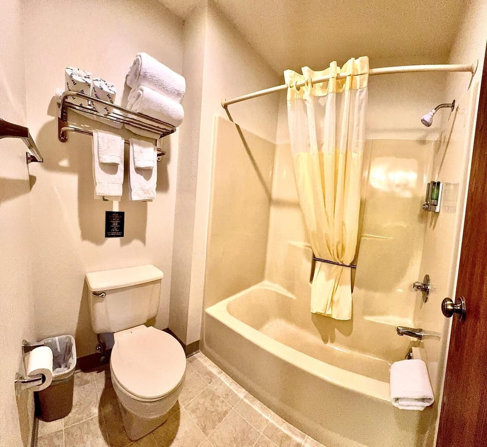 Each bathroom is stocked with fresh towels, body wash, and 2-in-1 shampoo and conditioner for a simple, convenient stay.
