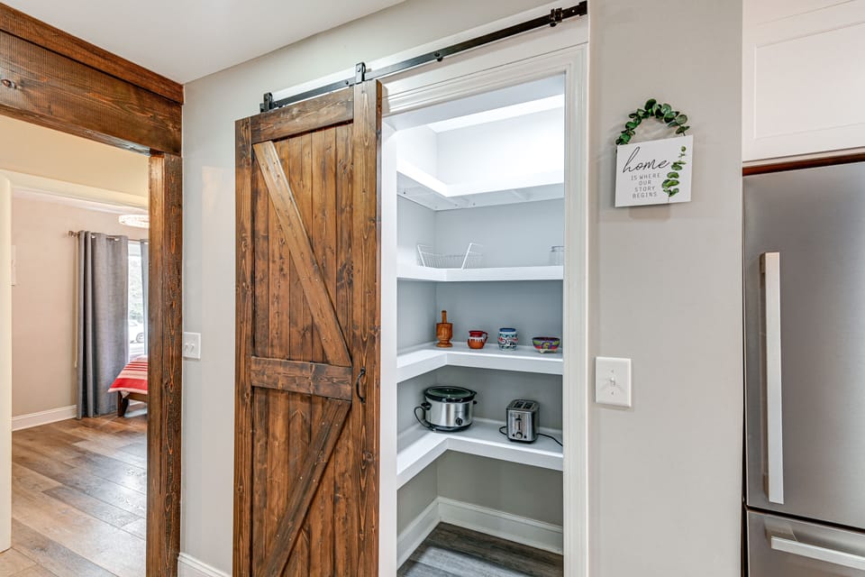 Pantry | Crockpot | Toaster