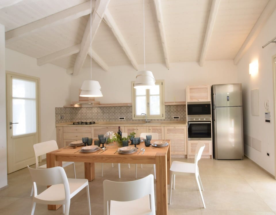 Autumn, Kitchen, Spring, Summer
