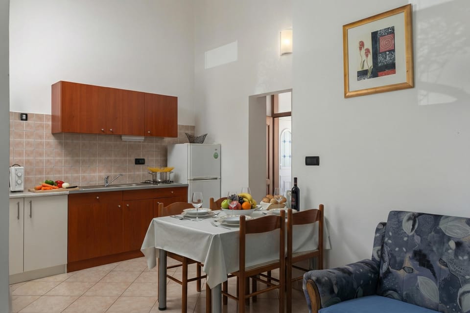 Kitchen and dining area