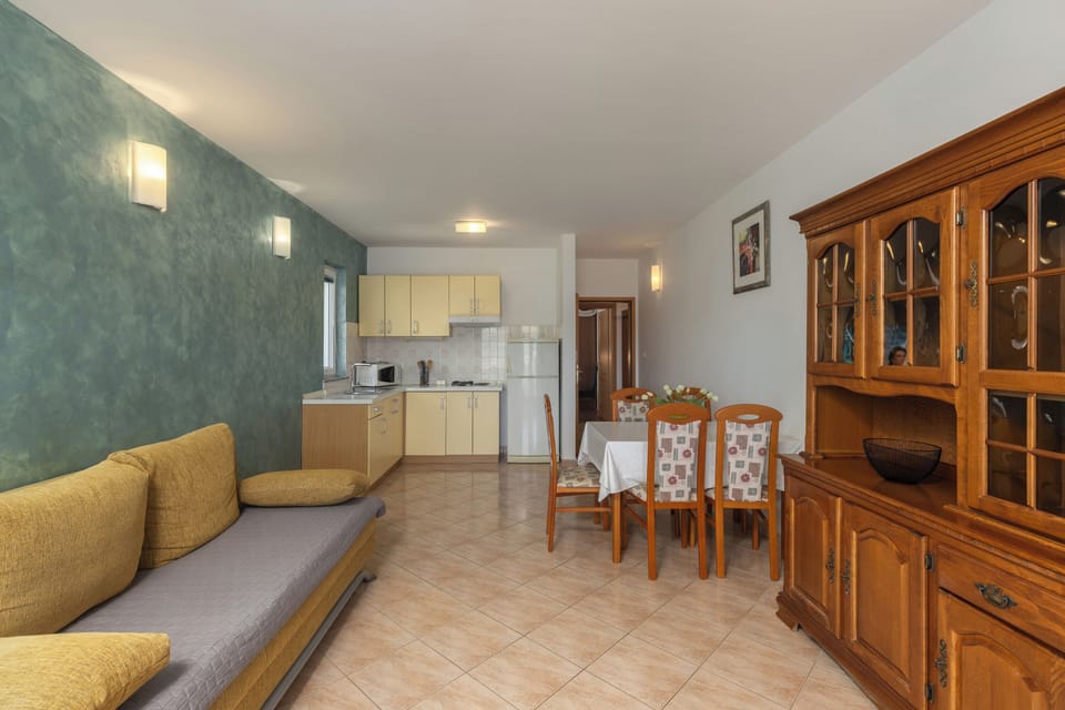 Living and dining room