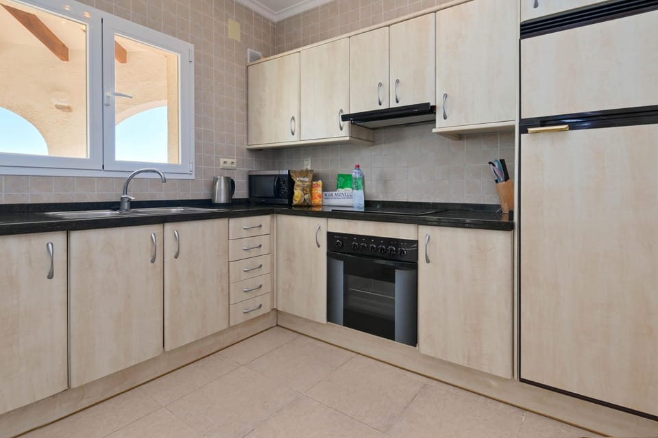 Open kitchen