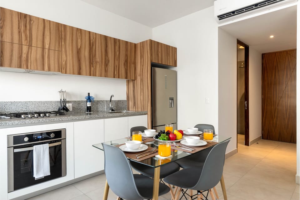 Condo - Image 9
