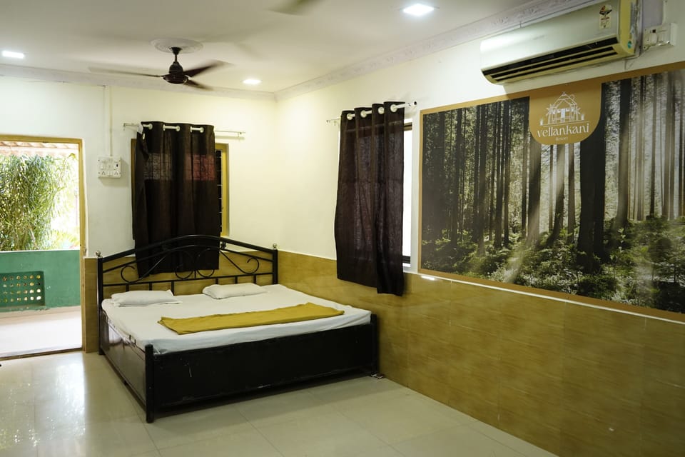 Classic Shared Dormitory | Bathroom