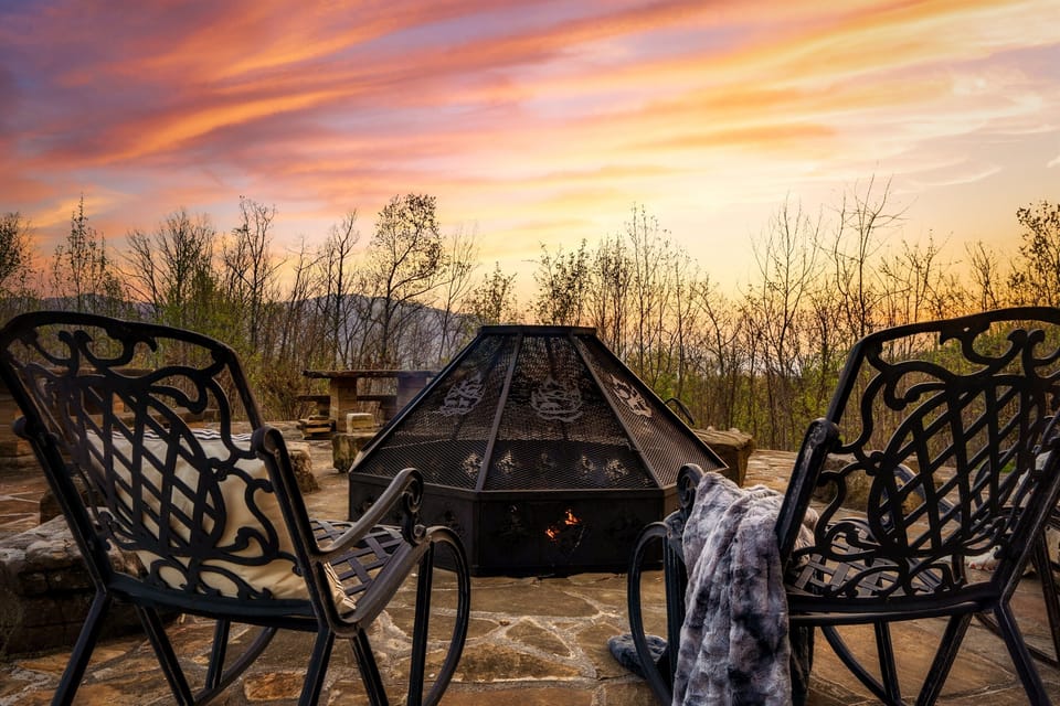 The fire pit and outdoor dining area hasroom for all to come together for marshmallow roasts and tales of the day's adventures