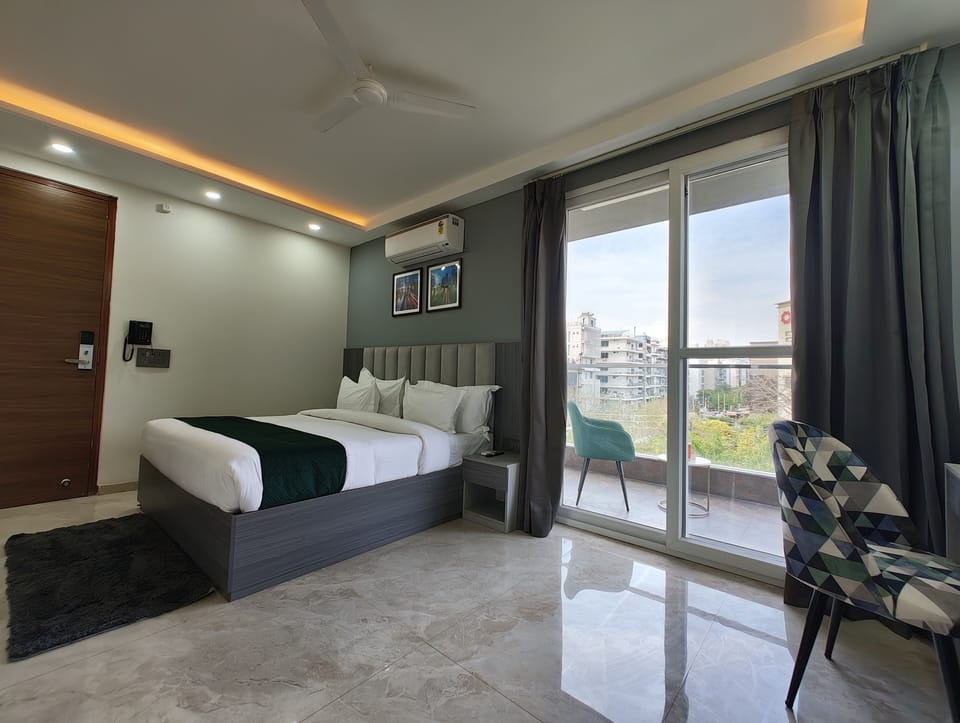 Executive Room | 1 bedroom, Egyptian cotton sheets, premium bedding, memory foam beds