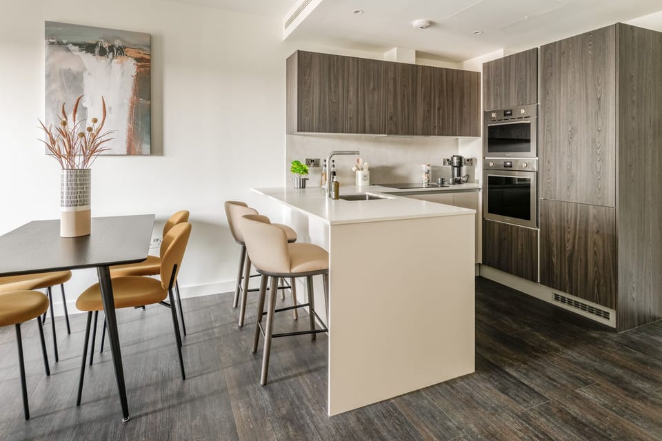 Apartment, 1 Bedroom | Private kitchen | Fridge, microwave, oven, stovetop