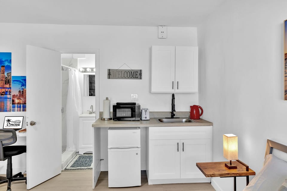 Kitchenette