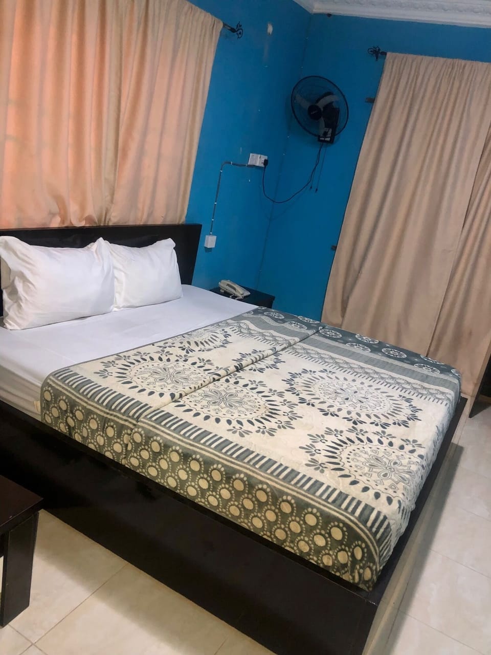 Classic Room | 1 bedroom, desk, laptop workspace