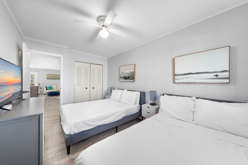 Sleep up to 4 more Guests in Bedroom 3!