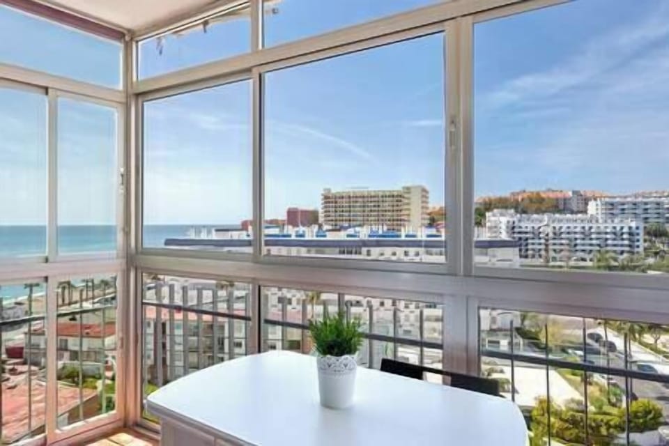 7ddc21a5-7776-4b62-9a42-4553a48bcbbb