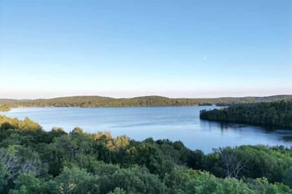 Spring, summer, winter or fall, the view of the lake is spectacular