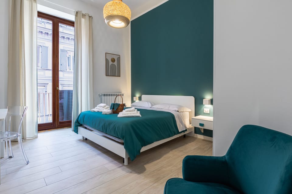 Comfort Double Room | Desk, soundproofing, free WiFi