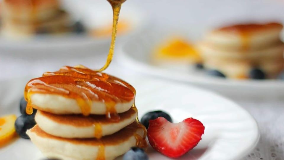 Free daily self-serve breakfast