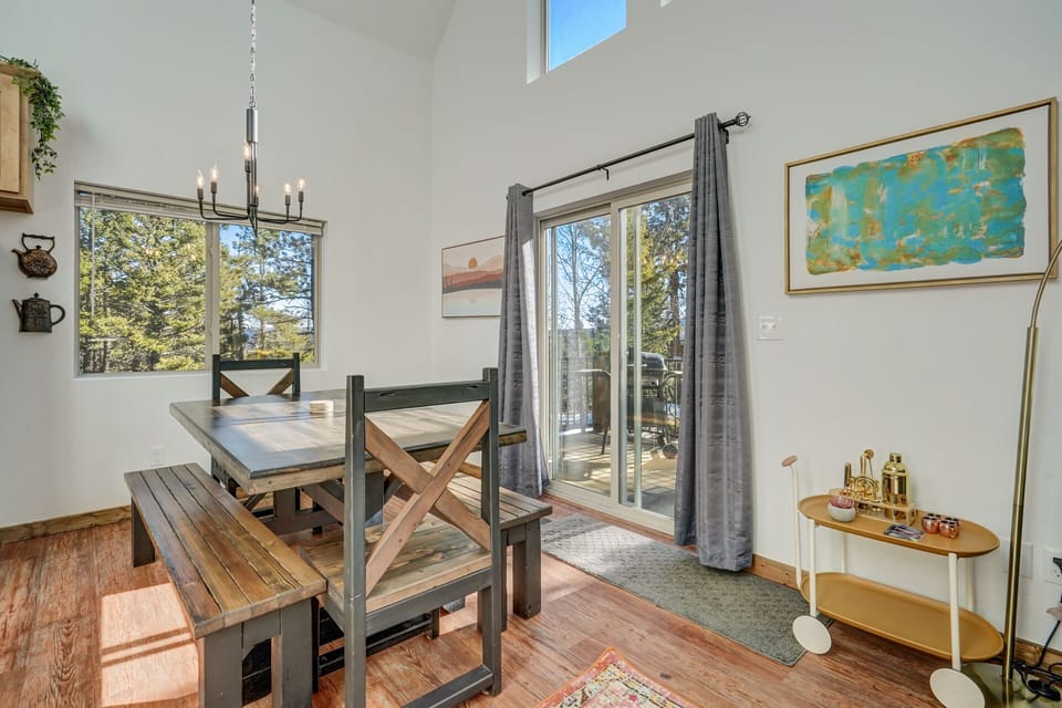 The living room and dining room flow right into the kitchen, with plenty of space and lots of natural light.
