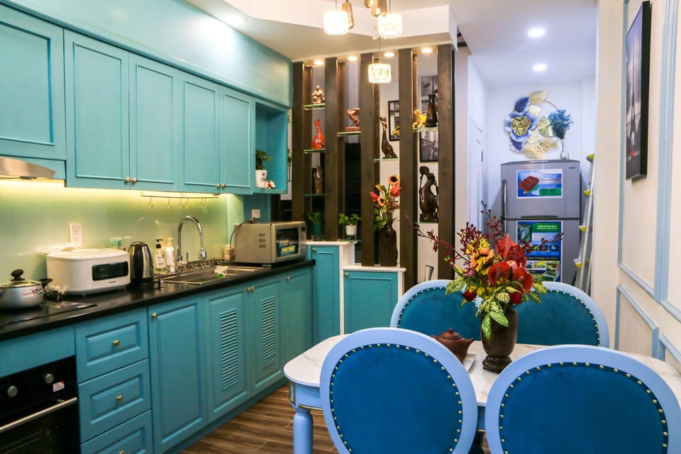 Basic Double Room | Living room | 43-inch Smart TV with cable channels