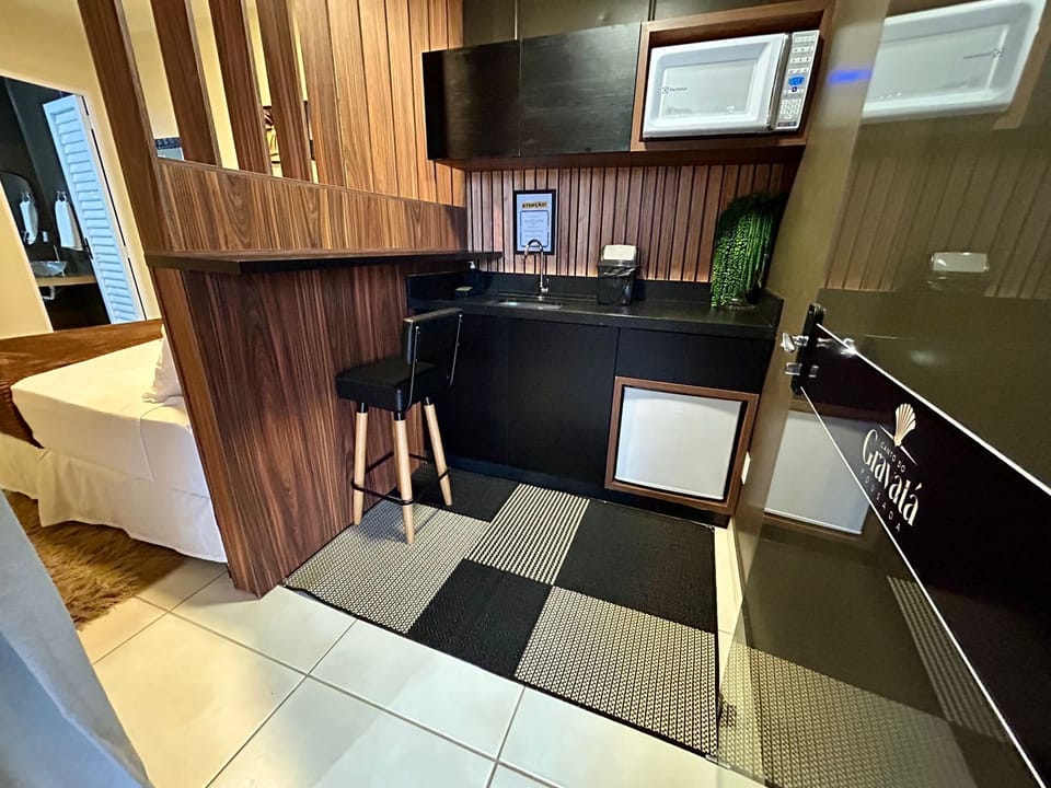 Basic Apartment | Free WiFi, bed sheets