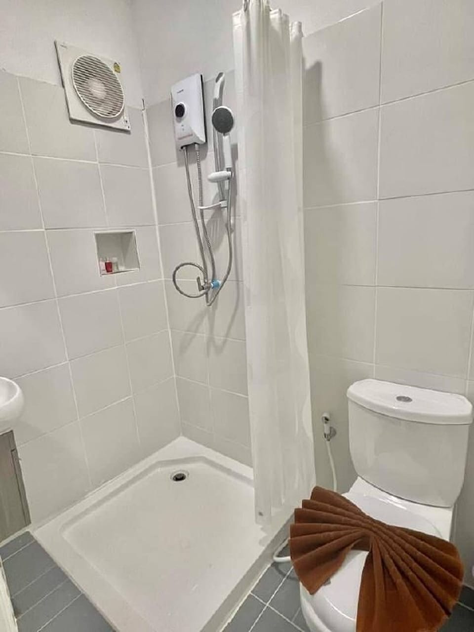 Standard Studio, 1 Queen Bed, Garden View | Interior