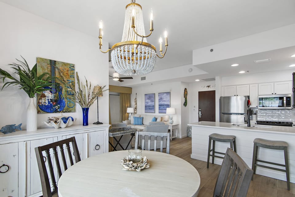 Open Concept Dining, Kitchen, and Living Areas