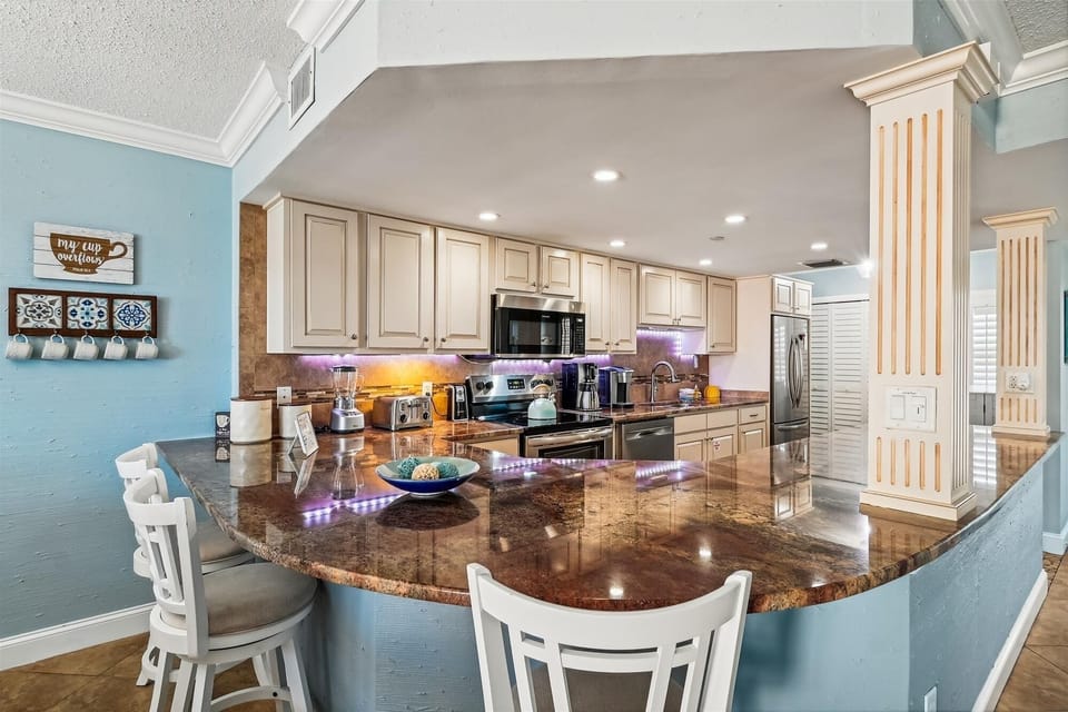 Condo, 2 Bedrooms | Private kitchen | Coffee/tea maker, fridge, oven, toaster
