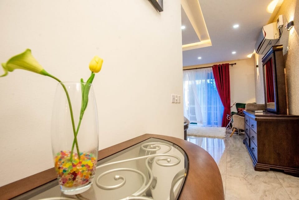 Luxury Double Room | Free WiFi, bed sheets