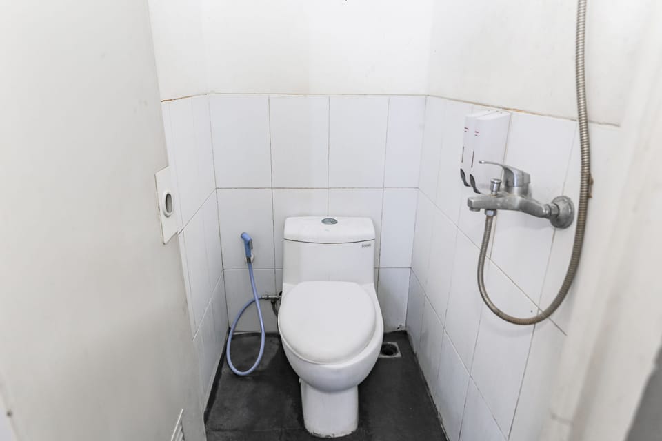 Standard Double Room | Bathroom | Shower, soap