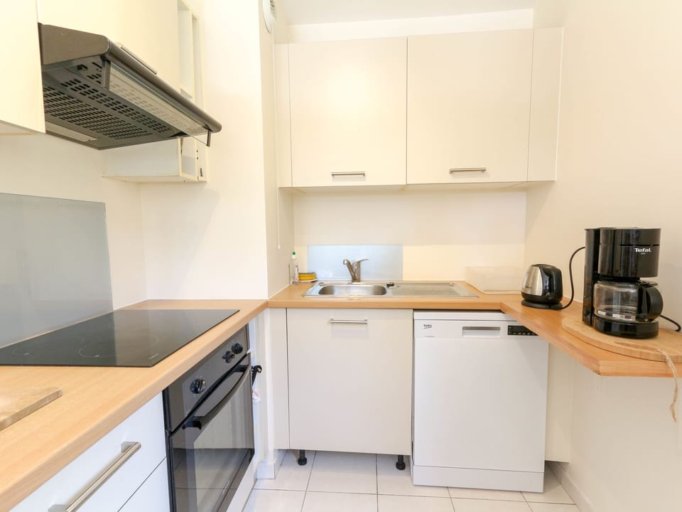 The equipped kitchen